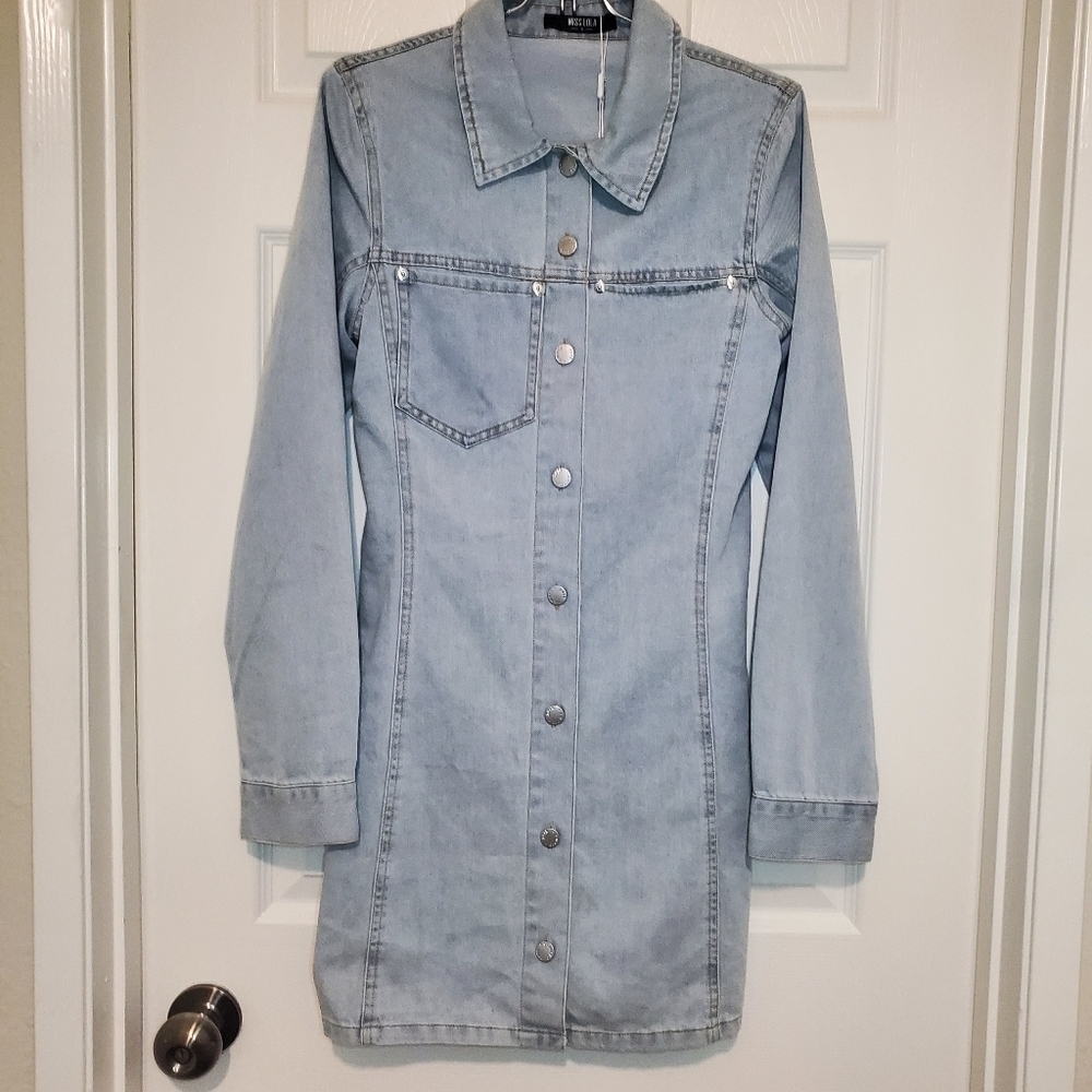 Miss Lola Denim Dress NWT Sz S